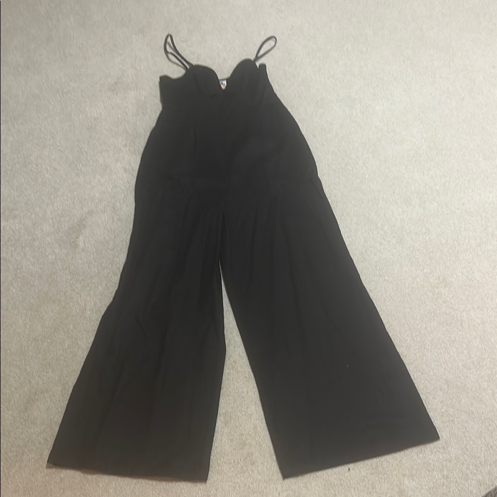 Jennifer Lopez Black Wide-Leg Jumpsuit with Spaghetti Straps